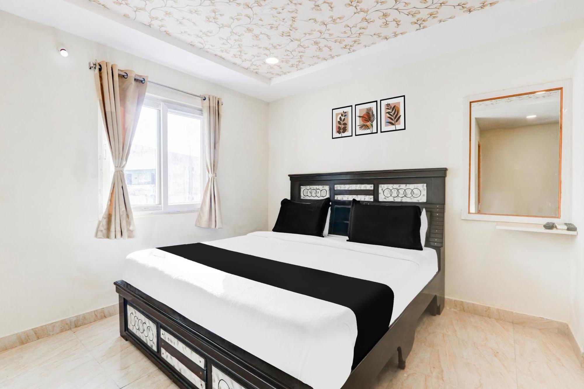 Super Collection O Bommarilu Warangal Hotel ภายนอก รูปภาพ