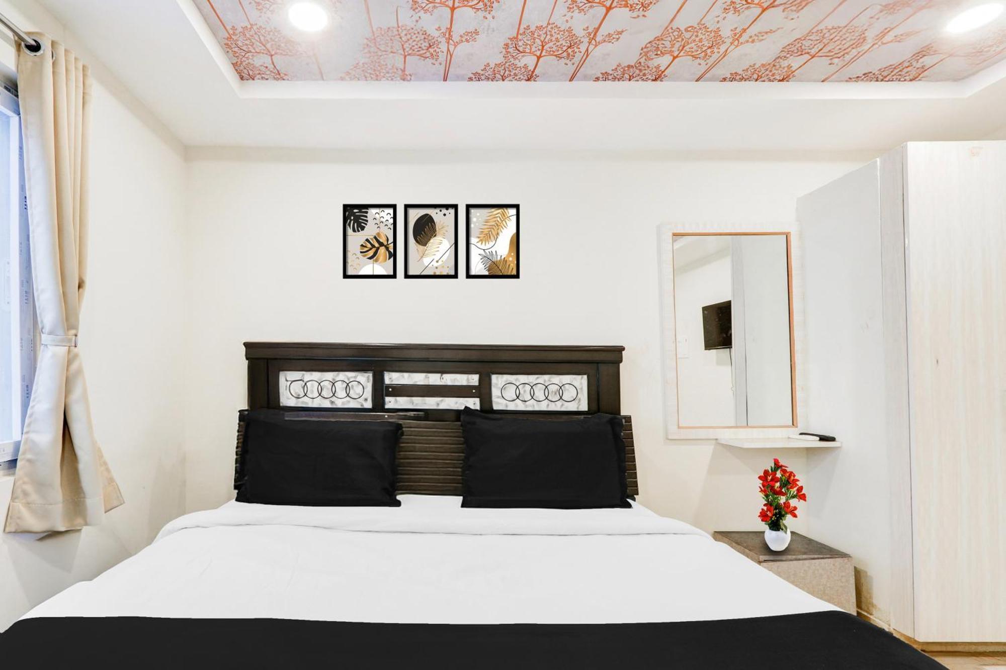 Super Collection O Bommarilu Warangal Hotel ภายนอก รูปภาพ